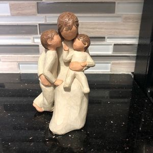 Willow tree figurine